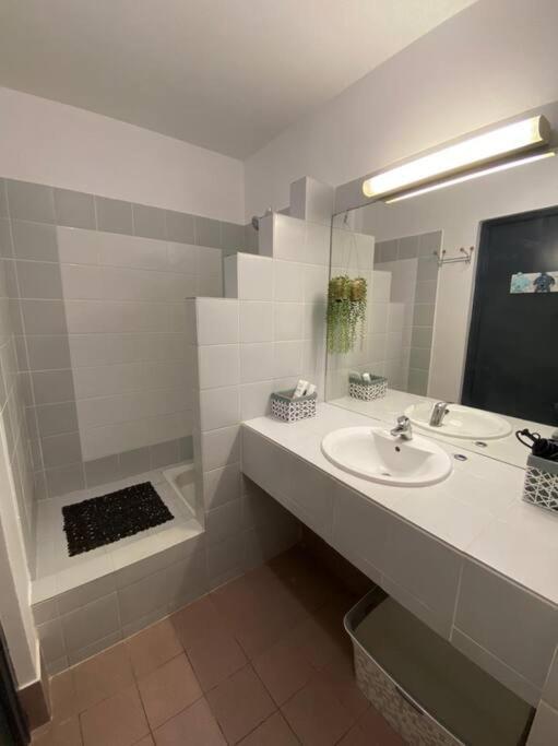 Antilo - Appartement Proche Mer Le Diamant Exterior foto